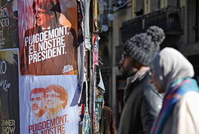  В Каталонии началось голосование на досрочных выборах в парламент 