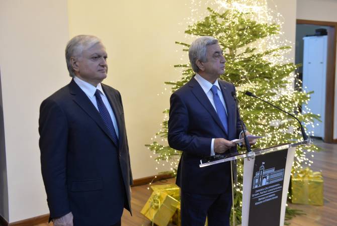 Президент Армении в министерстве иностранных дел принял участие в приеме по 
случаю Нового года и Рождества
