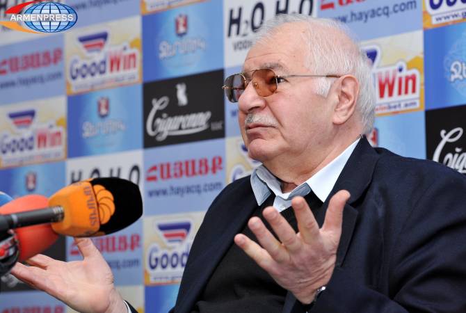 Expert says Sargsyan, Karapetyan should remain at country’s leadership after April 