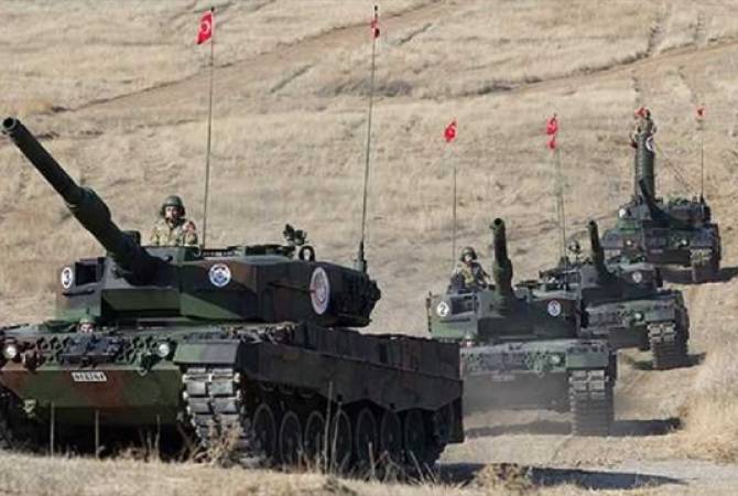 Թուրքիան շարունակում է թուրք-սիրիական սահմանին զինտեխնիկա կուտակել