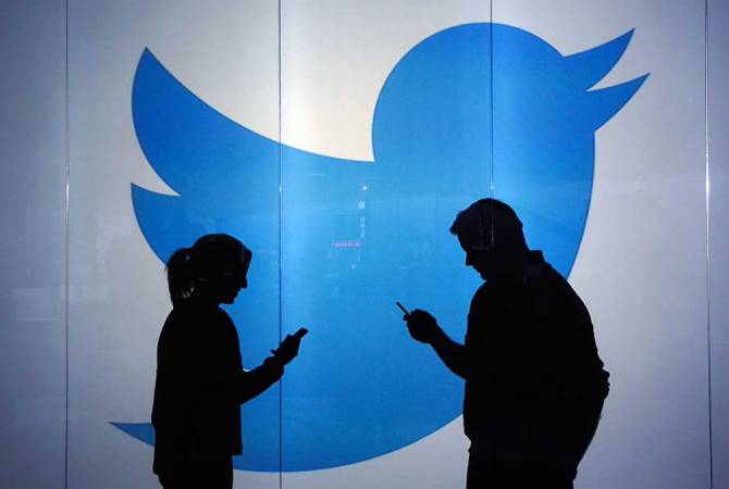В Twitter признали, что читают личные сообщения пользователей
