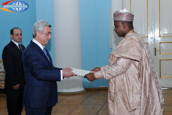 Newly appointed Ambassador of Nigeria presents credentials to Armenian President