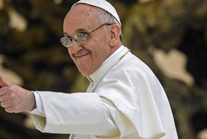 Папа Римский прибыл с визитом в Перу