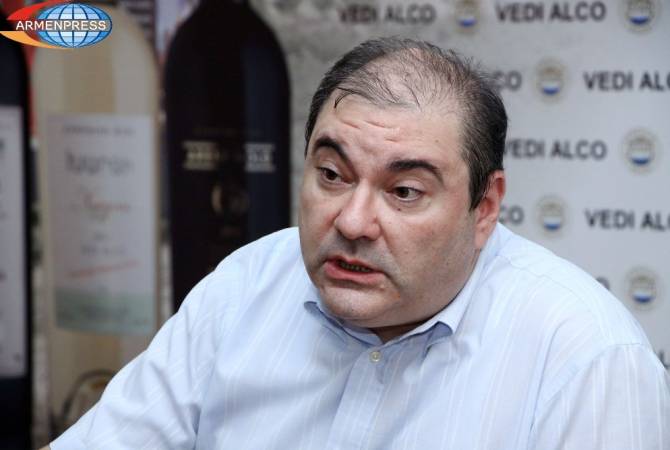 Политолог считает Армена Саркисяна приемлемым для многих политических сил 
кандидатом в президенты Армении
