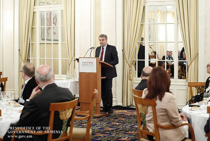 Премьер-министр Армении в Цюрихе провел встречу со швейцарскими бизнесменами
