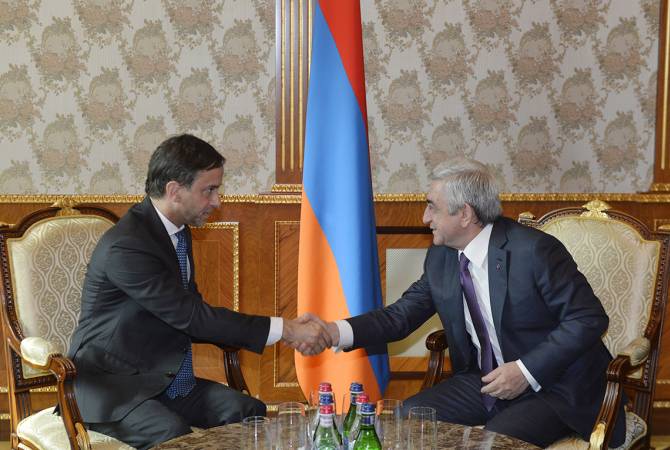 الرئيس سيرج سركيسيان يعقد اجتماع وداعي مع المنسق العام للأمم المتحدة في أرمينيا بانتهاء 
ولاية الأخير