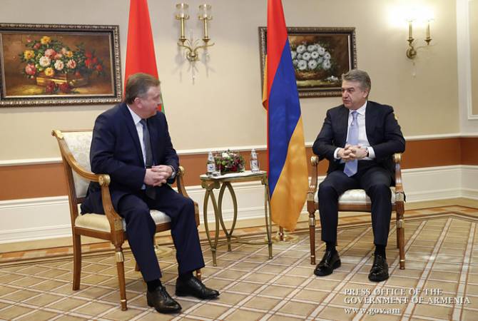رئيس الوزراء كارن كارابيتيان يلتقي مع رئيس وزراء بيلاروسيا أندريه كوبياكوف على هامش دورة المجلس 
الدولي الأوراسي في ألماتا -فيديو-