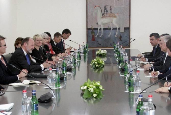 It’s a pleasure to see the progress of the friendly country – President of Swiss National Council 
meets with Armenian FM