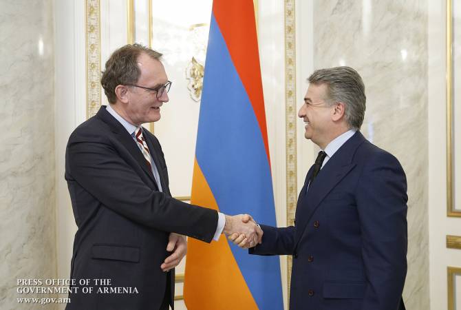 Премьер-министр Армении и посол Нидерландов обсудили перспективы сотрудничества 
в сфере сельского хозяйства

