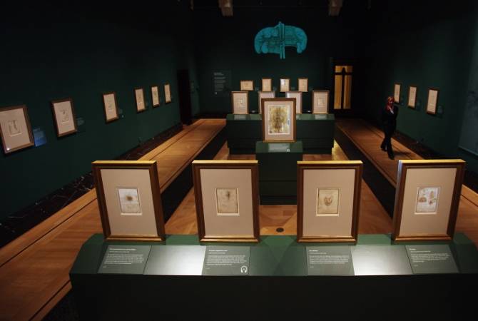 Guardian: в британских музеях покажут рисунки Да Винчи, принадлежащие Елизавете II