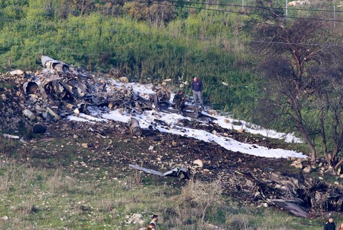 إسقاط طائرة إف16 إسرائيلية من قبل القوات السورية والعثور على شظايا من قطعة عسكرية غير معروفة 
في الأردن  