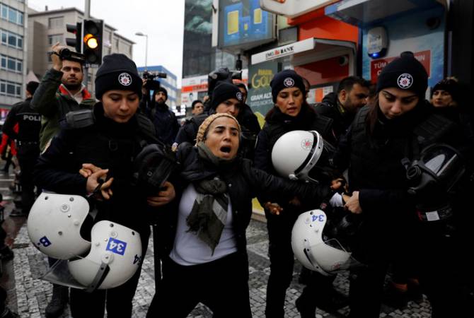 Общее число задержанных в Турции за протесты против операции «Оливковая ветвь» 
доходит до 666