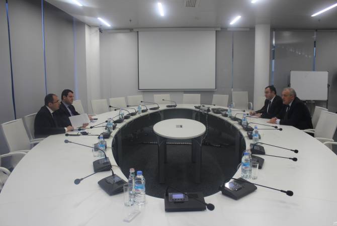 Посол Армении встретился с вице-премьером, министром экономики и устойчивого 
развития Грузии
