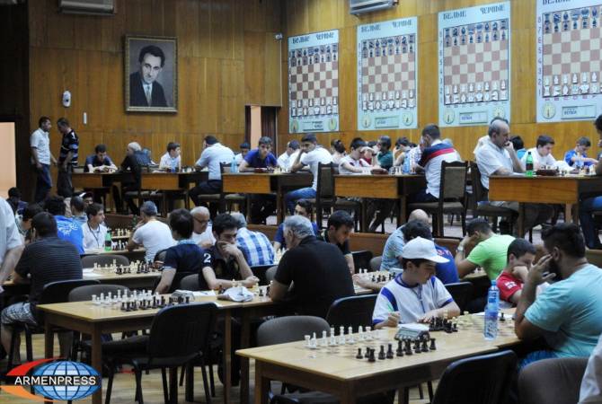 The country breeding a generation of chess whizz kids – BBC on Armenia