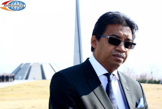 “Never Again” should not be just a slogan: Madagascar’s foreign minister visits Armenian 
Genocide Memorial