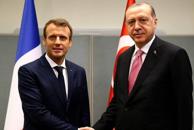 Turkey’s Erdogan holds phone talk with French counterpart