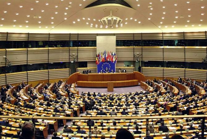 Եվրոպական Խորհրդարանի անդամները դատապարտել են Սումգաիթյան ջարդերը և 
մեկ րոպե լռությամբ հարգել անմեղ զոհերի հիշատակը