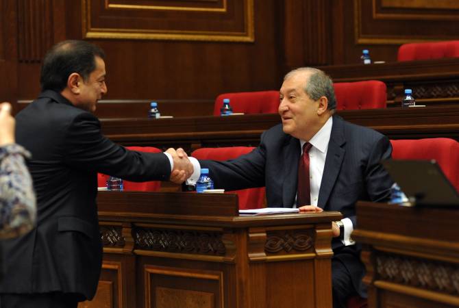Presidential candidate Sarkissian’s position is clear and concrete: there should not be political 
prisoners in Armenia