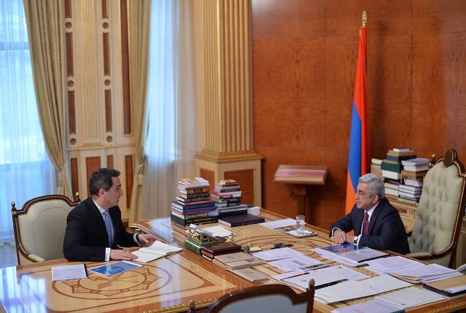 Center of Strategic Initiatives executive briefs President Sargsyan on ongoing projects 