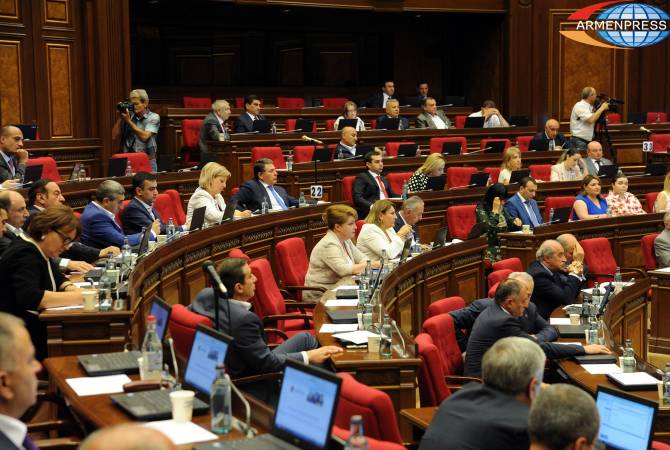 Armenian Parliament adopts bill clarifying structure of next government at first reading