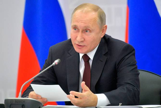 Путин разочарован в системе взаимоотношений РФ и США, с Трампом "можно 
договариваться"