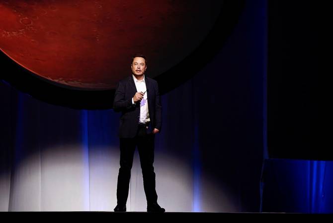 Маск анонсировал первые полеты на Марс в 2019 году