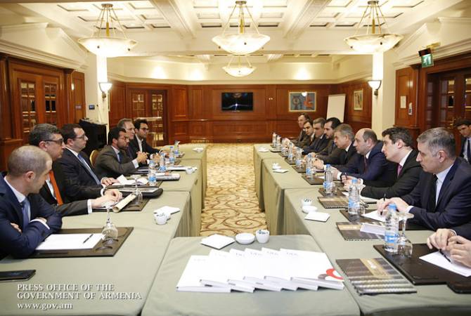 Премьер-министр Армении обсудил с ливанскими бизнесменами перспективы 
инвестиционных программ

