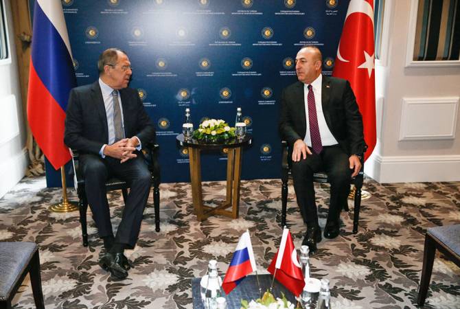 Russian, Turkish FMs to discuss possible easing of visa regime in Moscow 