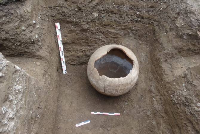 Construction crew stumbles upon medieval amphora in Artsakh village 