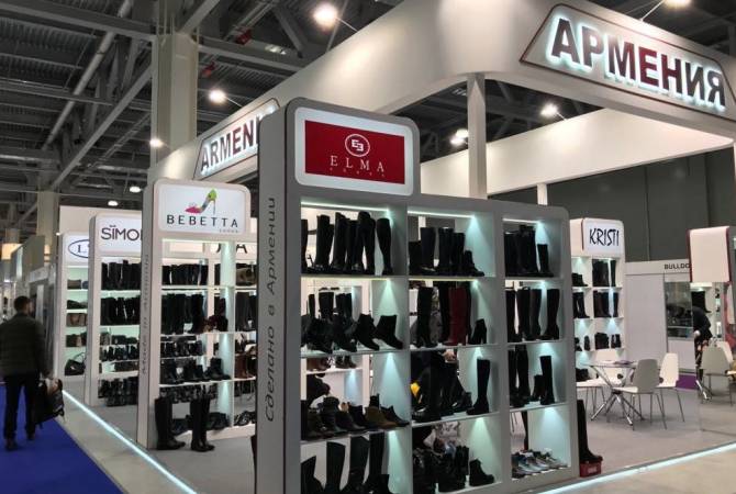 Armenian shoes displayed at Moscow international exhibition 