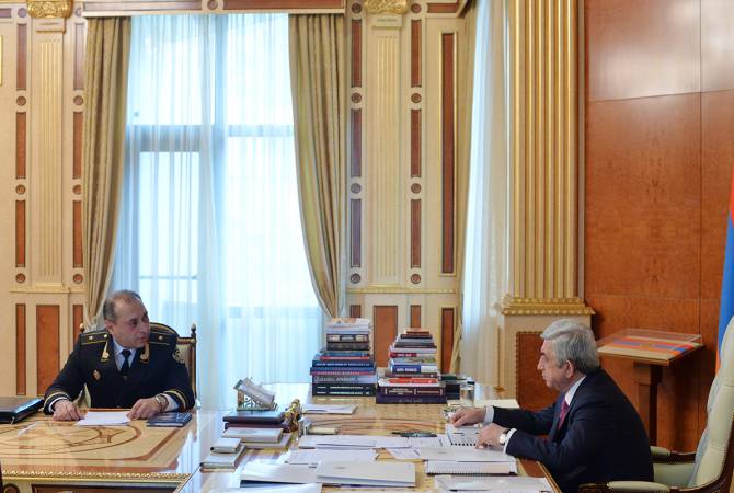 Chief Compulsory Enforcement Officer of Armenia reports to President Sargsyan on works done 
in 2017 and plans for 2018