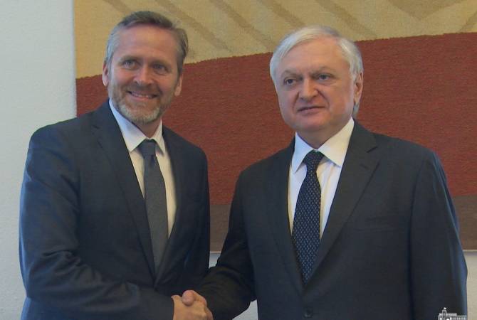 FMs of Armenia and Denmark sign visa facilitation agreement