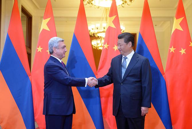 Серж Саргсян поздравил Си Цзинпина с переизбранием на пост председателя КНР