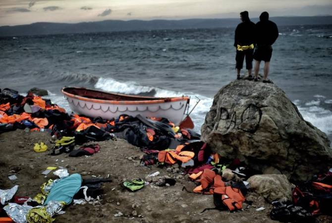 14 migrants die as boat capsizes off Greece