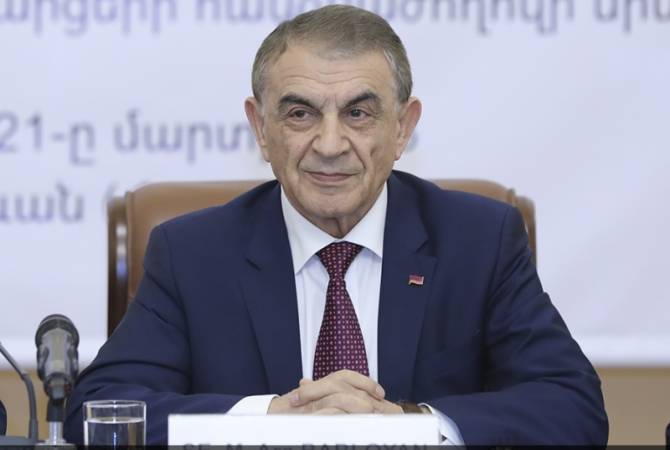 Ведутся работы по формированию Парламента молодых франкофонов в Арцахе: спикер 
НС Армении
