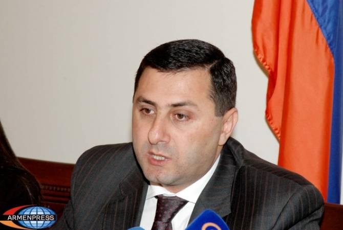 Самвел Фарманян считает выдвижение кандидатуры С. Саргсяна на должность премьер-
министра наилучшим решением