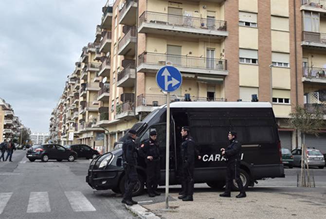 В Италии арестовали 37 человек при операции против "Сакра корона унита"