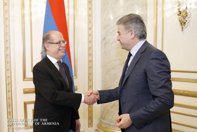 В 2017 году торговый оборот между Арменией и Италией увеличился на 25 процентов: 
Карен Карапетян принял посла Италии
