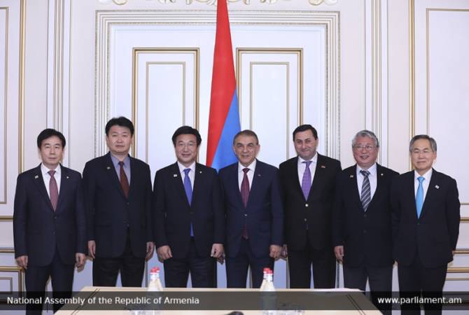 Спикер НС Армении принял членов группы дружбы Корея – Армения
