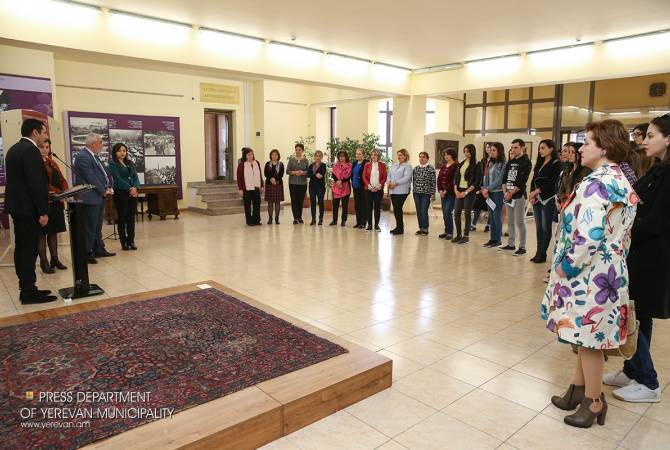 Երևանում բացված իրանական մշակույթի ցուցահանդեսում ներկայացված է 17-19-րդ 
դարերի 50-ից ավելի ցուցանմուշ
