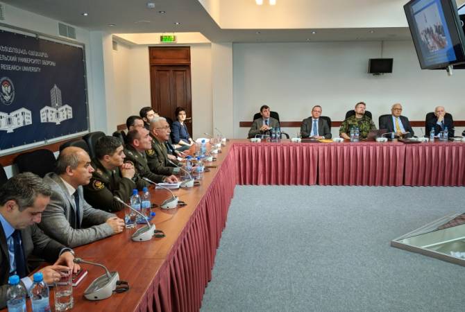 Эксперты Программы совершенствования образования в сфере обороны НАТО посетили 
Армению
