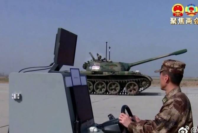 СМИ: Китай впервые показал беспилотный танк