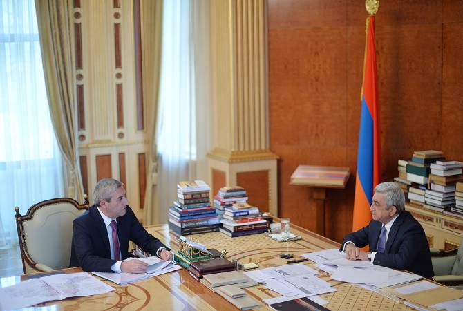 Minister of Transport, Communications and Technologies of Armenia briefs President Sargsyan 
on works done and priority projects
