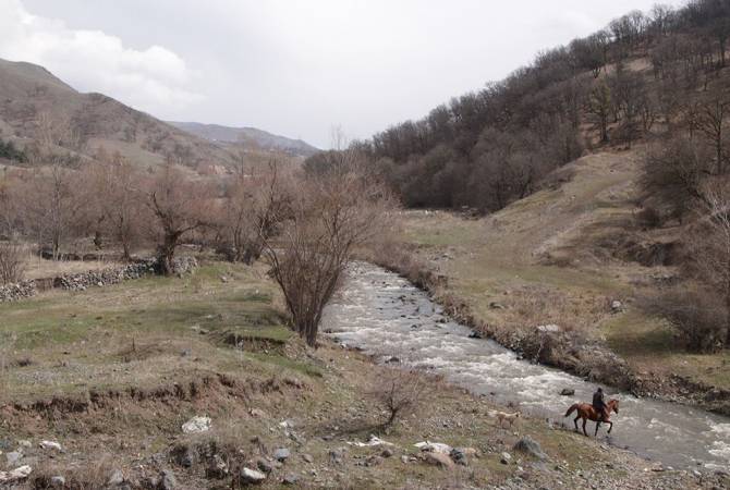 Գերմանիայի բնության պահպանության միության մասնաճյուղը Հայաստանում սկսում է 
«Մաքուր ափ, մաքուր աղբյուր» ծրագիրը