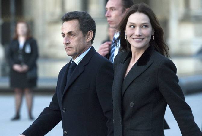 Карла Бруни публично выступила в поддержку своего супруга Саркози