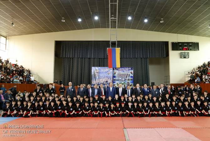 انطلاق البطولة التذكارية لاتحاد تيكواندو أرمينيا التي تحمل اسم رئيس الوزراء السابق أندرانيك ماركاريان 
باشتراك 1000 رياضي شاب 