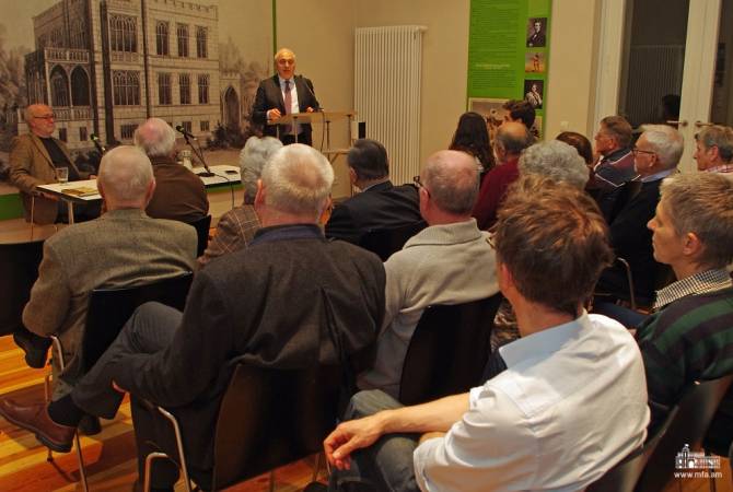 Ambassador Smbatyan delivers report titled ‘Armenia and Europe: Look to the Future’ in 
Potsdam’s Lepsius House-Museum