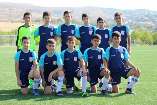 Ararat F.C. youth team players to hold joint training camp with FC Stade Nyonnais in 
Switzerland 