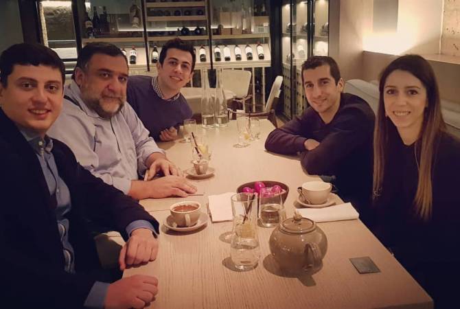 A star studded get-together: Football star Henrikh Mkhitaryan, acclaimed cellist Narek 
Hakhnazaryan and entrepreneur Ruben Vardanyan dine in London 