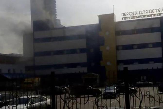 New shopping mall fire kills 1 staff, injures 6 firefighters in Russia 